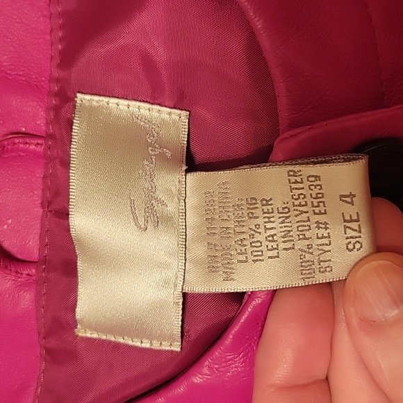 Spiegel Women's Hot Pink Leather Jacket Size 4. - Picture 6 of 6